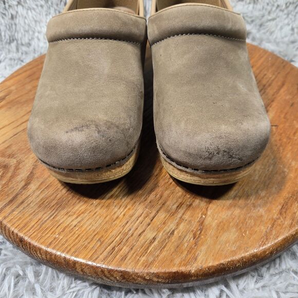 Dansko Womens Size 6.5-7 EU 37 Professional Tan Leather Comfort Nursing Clogs - Picture 3 of 8